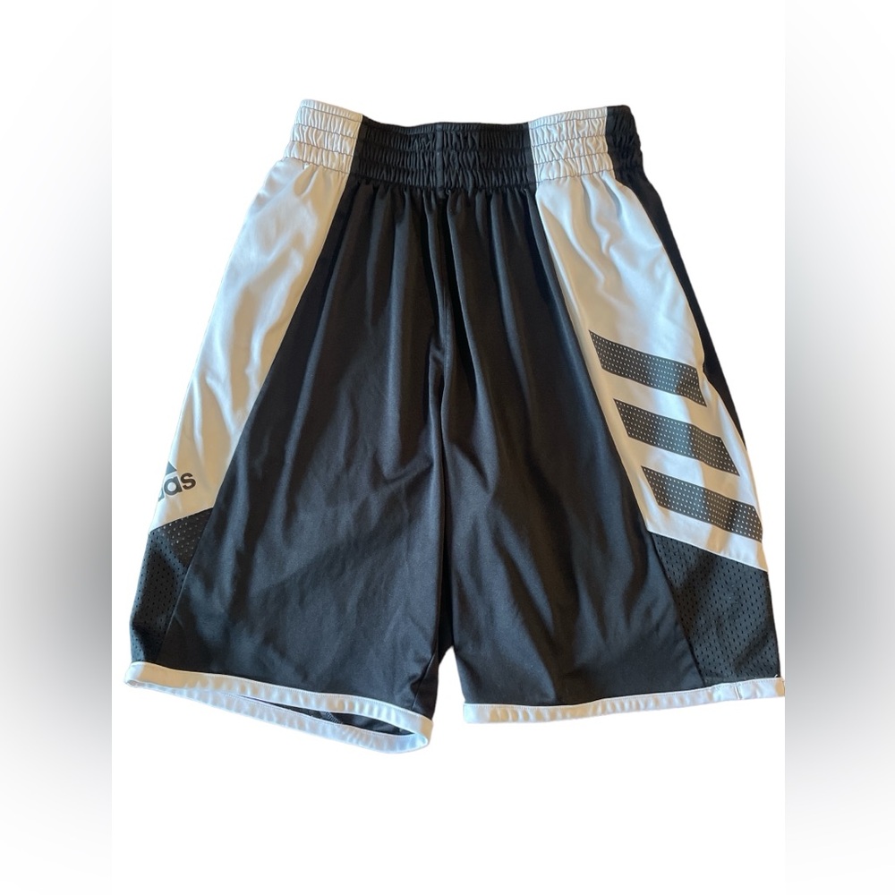 Adidas Men’s Size Medium Black and White Basketball Shorts